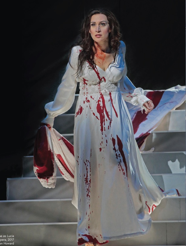Linda Rae as Lucia di Lammermore, Santa Fe Opera, 2017 (photo by Ken Howard)