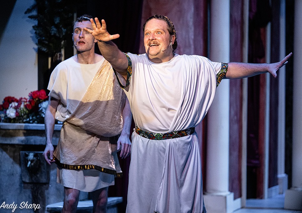 uploads/production_images/a_funny_thing_happened_on_the_way_to_the_forum_andy_sharp_georgetown_palace/ft_03.jpeg
