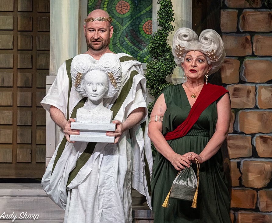 uploads/production_images/a_funny_thing_happened_on_the_way_to_the_forum_andy_sharp_georgetown_palace/ft_12.jpeg