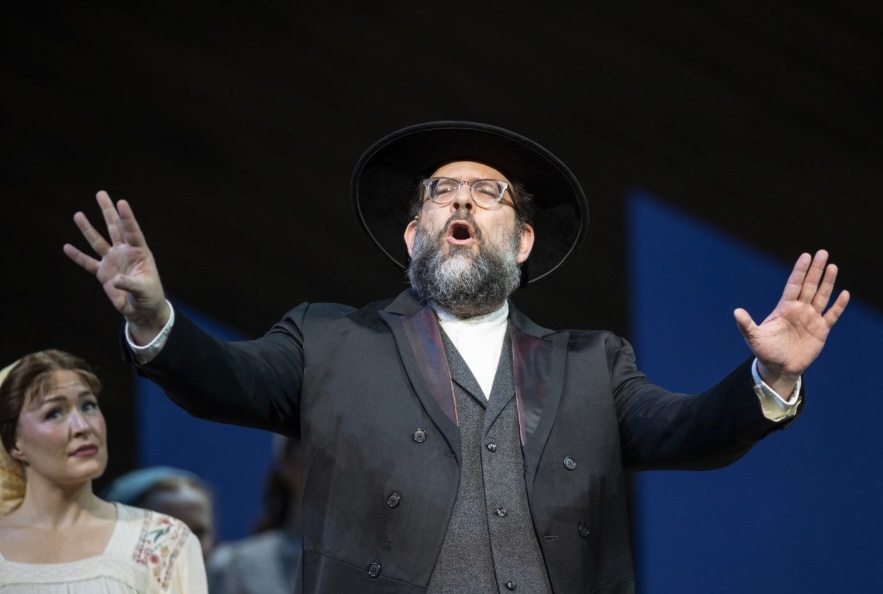 Rabbi Neil Blumofe (Photo by Erich Schlegal)