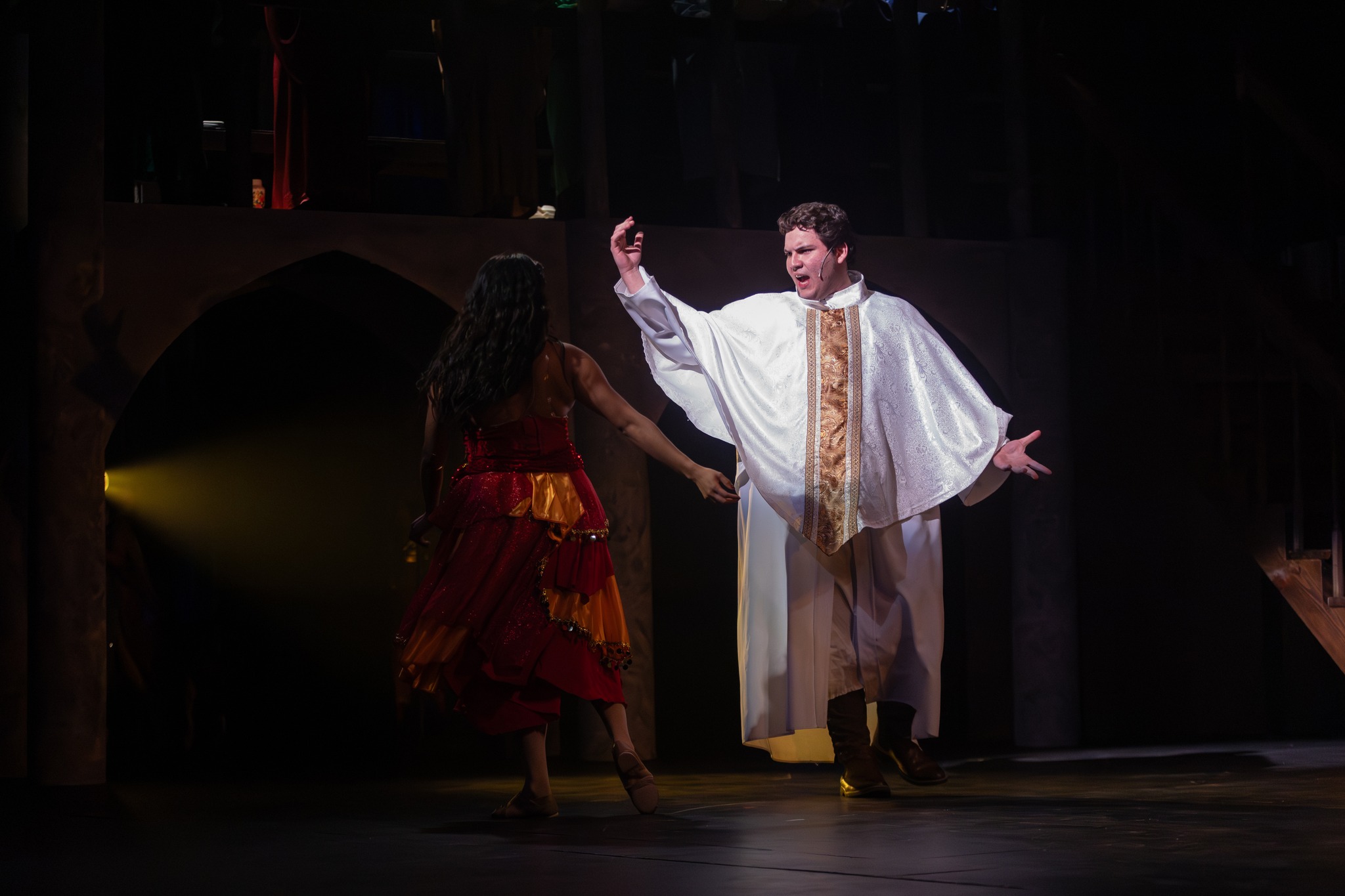 uploads/production_images/hunchback_of_notre_dame_harbor_playhouse_corpus_christi_2026_05/hh_03.jpg