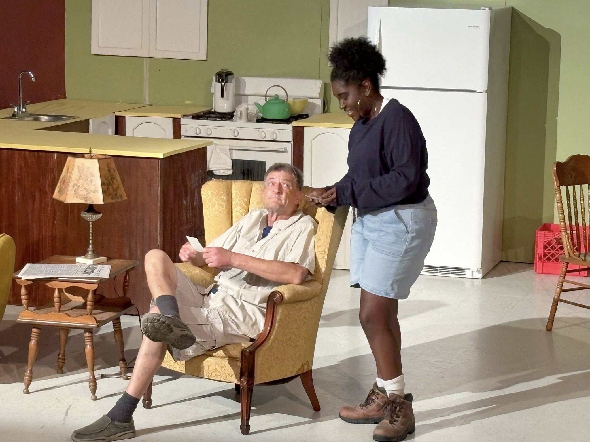 uploads/production_images/i_ought_to_be_in_pictues_milam_2025/p_06.jpg