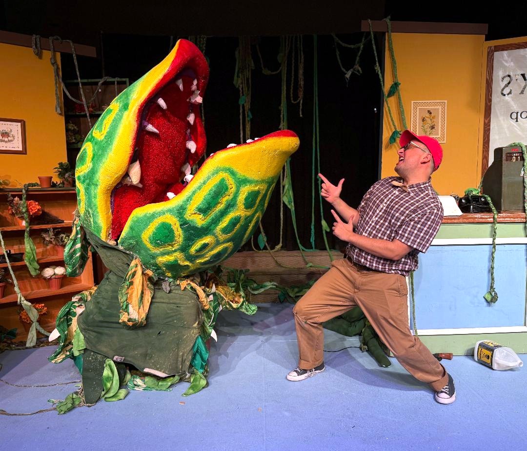 uploads/production_images/little_shop_of_horrors_city_theatre_2025/lil_shop_show_promo_4.jpg