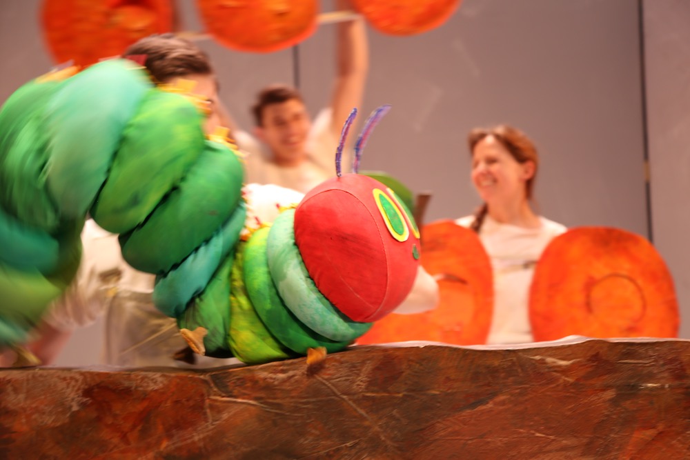 uploads/production_images/magik-very-hungry-caterpillar-2022/vhc_3_by_jonathan_rockefeller.jpg