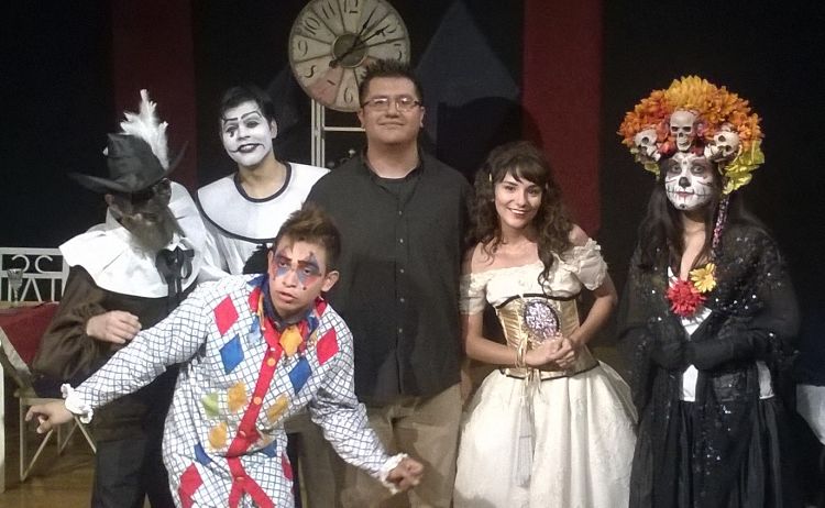 Review: La Muerte Alegre by Teatro Espacio Agua Viva