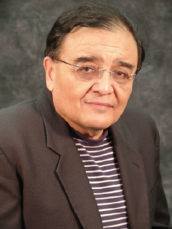 Carlos Nicolás Flores (photo via www.laredolittletheatre.org)